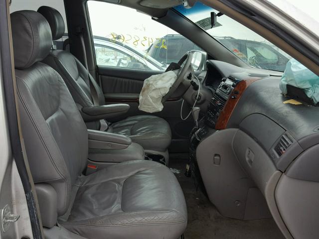 5TDZA22C24S108890 - 2004 TOYOTA SIENNA XLE SILVER photo 5