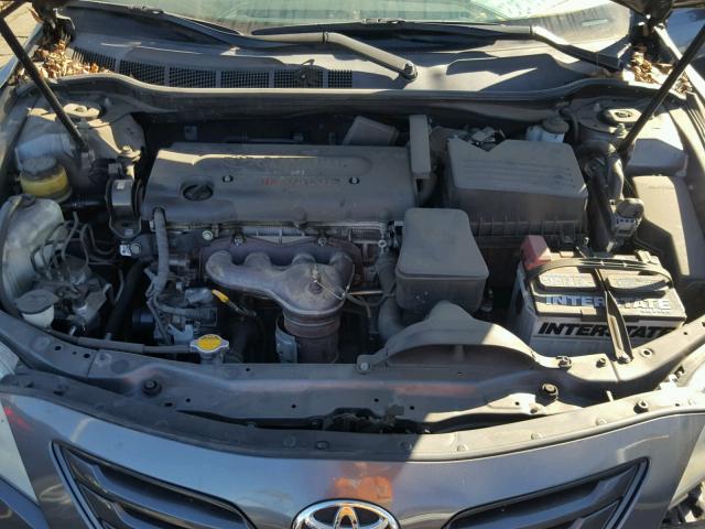 4T4BE46K89R086840 - 2009 TOYOTA CAMRY BASE GRAY photo 7