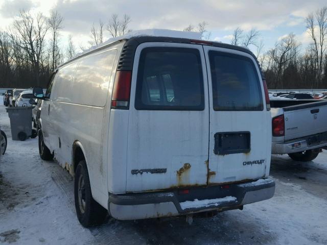 1GCHG39R221204152 - 2002 CHEVROLET EXPRESS G3 WHITE photo 3