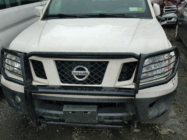 1N6AD0CW5BC426550 - 2011 NISSAN FRONTIER S WHITE photo 7