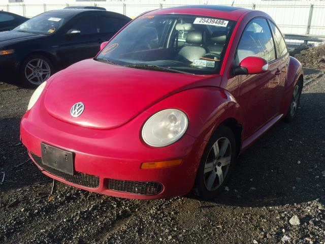 3VWRG31C06M411558 - 2006 VOLKSWAGEN NEW BEETLE RED photo 2