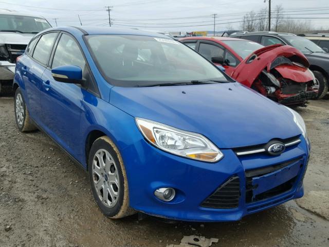 1FAHP3K23CL117224 - 2012 FORD FOCUS SE BLUE photo 1