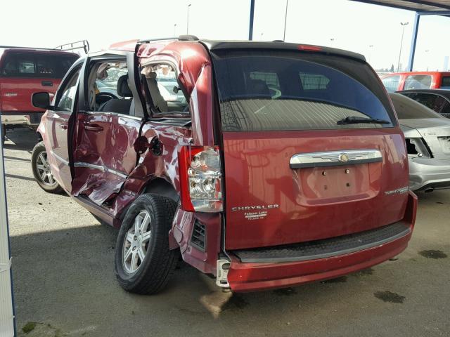 2A4RR5D12AR337381 - 2010 CHRYSLER TOWN & COU RED photo 3