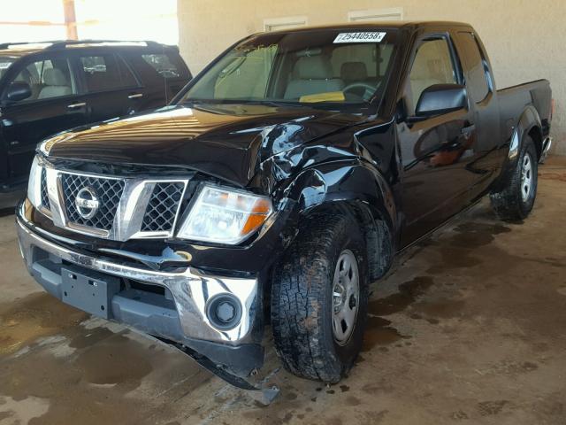 1N6BD06T28C417822 - 2008 NISSAN FRONTIER K BLACK photo 2