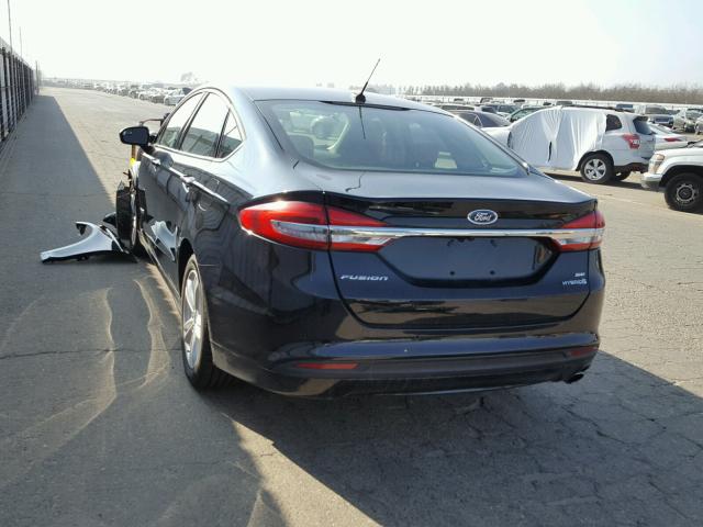 3FA6P0LU2JR115548 - 2018 FORD FUSION SE BLACK photo 3