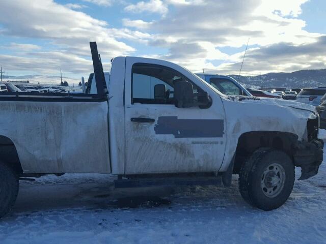 1GCHK44KX9F169307 - 2009 CHEVROLET SILVERADO WHITE photo 9