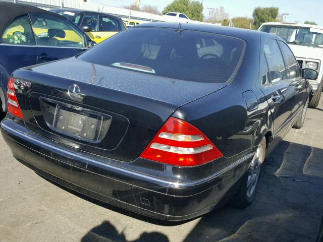 WDBNG75J2YA018614 - 2000 MERCEDES-BENZ S 500 BLACK photo 4