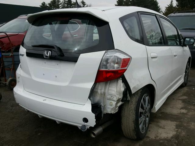 JHMGE8H55DC032959 - 2013 HONDA FIT SPORT WHITE photo 9