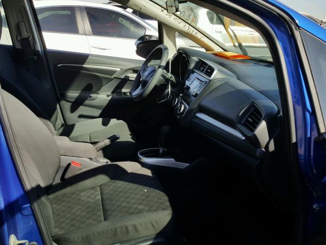 3HGGK5H54HM705156 - 2017 HONDA FIT LX أزرق صورة 5