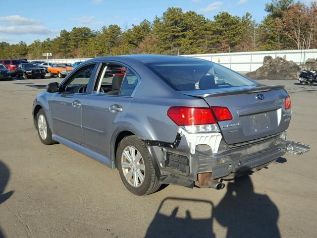 4S3BMBC62B3261575 - 2011 SUBARU LEGACY 2.5 GRAY photo 3