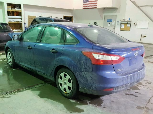 1FAHP3E29CL244670 - 2012 FORD FOCUS S BLUE photo 3