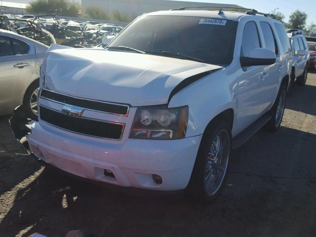 1GNFC13J87R155369 - 2007 CHEVROLET TAHOE C150 WHITE photo 2