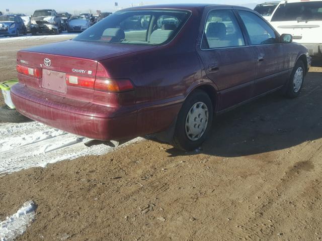 JT2BG22K3V0003165 - 1997 TOYOTA CAMRY LE MAROON photo 4