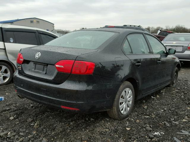 3VW1K7AJ4DM256656 - 2013 VOLKSWAGEN JETTA BASE 黑色 照片 4