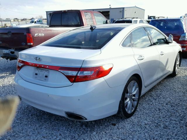 KMHFH4JG2DA217955 - 2013 HYUNDAI AZERA GLS WHITE photo 4