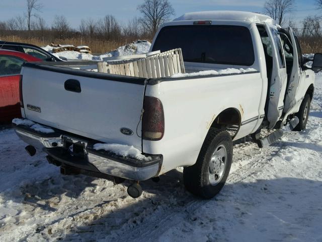 1FTSW21546EC21139 - 2006 FORD F250 SUPER WHITE photo 4