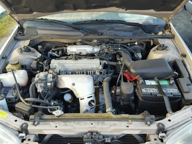 JT2BG22K6W0202499 - 1998 TOYOTA CAMRY CE BROWN photo 7