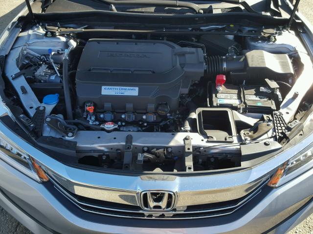 1HGCR3F95GA017909 - 2016 HONDA ACCORD TOU SILVER photo 7