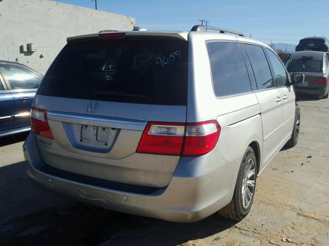 5FNRL38886B126157 - 2006 HONDA ODYSSEY TO SILVER photo 4