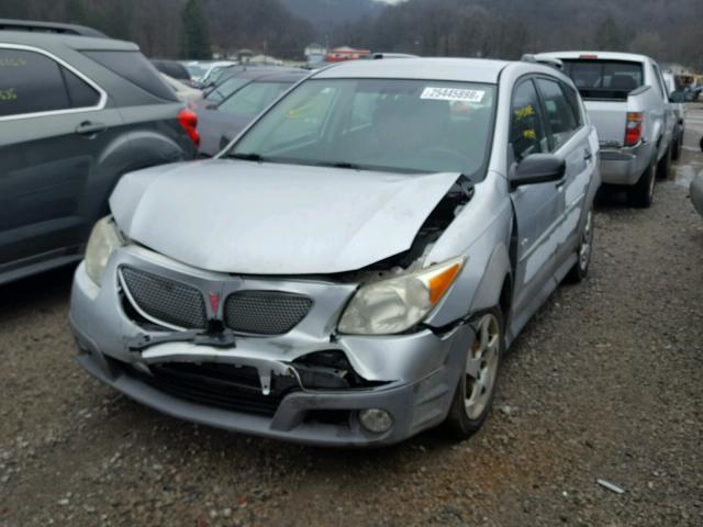 5Y2SL65877Z403996 - 2007 PONTIAC VIBE SILVER photo 2