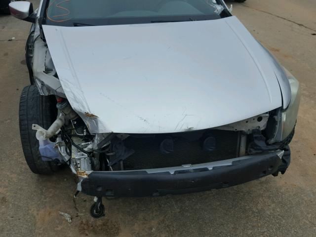 1HGCP26479A084308 - 2009 HONDA ACCORD LXP SILVER photo 9