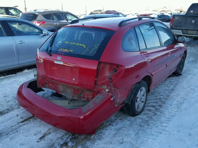 KNADC165156243058 - 2005 KIA RIO CINCO RED photo 4