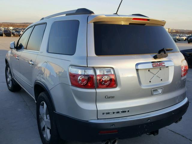 1GKLRMED0AJ183390 - 2010 GMC ACADIA SLT SILVER photo 3