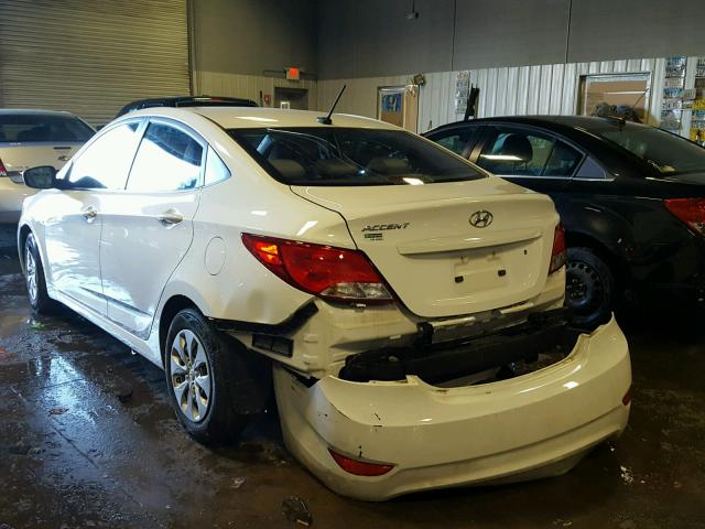 KMHCT4AE8GU084444 - 2016 HYUNDAI ACCENT SE WHITE photo 3