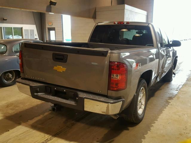 1GCRKSE72DZ211463 - 2013 CHEVROLET SILVERADO GRAY photo 4