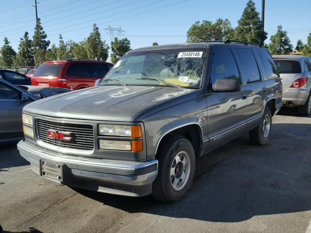 1GKEC13R0XJ808466 - 1999 GMC YUKON GRAY photo 2