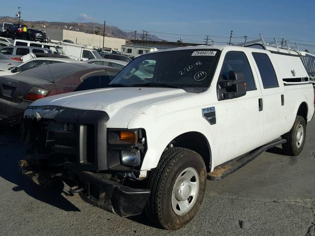 1FTSW20559EA62993 - 2009 FORD F250 SUPER WHITE photo 2