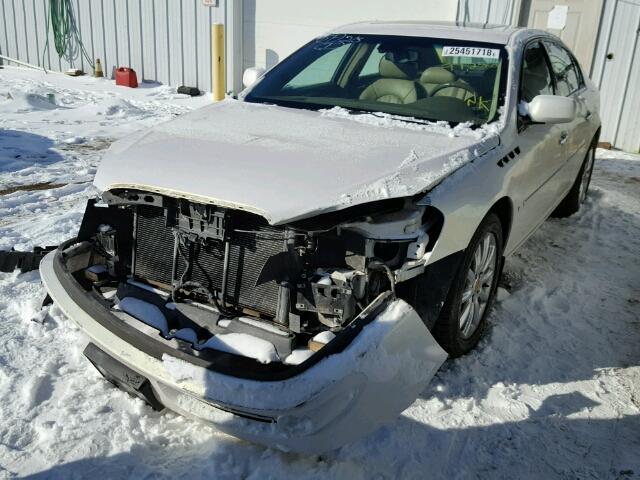 1G4HE57Y46U196275 - 2006 BUICK LUCERNE CX WHITE photo 2