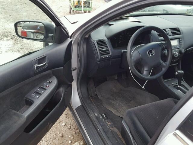 3HGCM56415G700140 - 2005 HONDA ACCORD LX SILVER photo 9