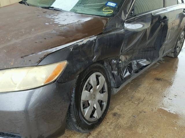 4T4BE46K08R029563 - 2008 TOYOTA CAMRY CE GRAY photo 9