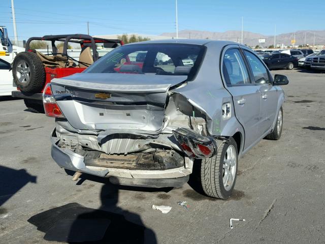 KL1TD5DE7AB112179 - 2010 CHEVROLET AVEO LS 银色 照片 4