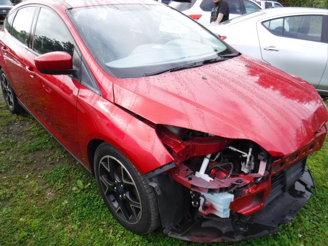 1FAHP3K26CL330653 - 2012 FORD FOCUS SE RED photo 1