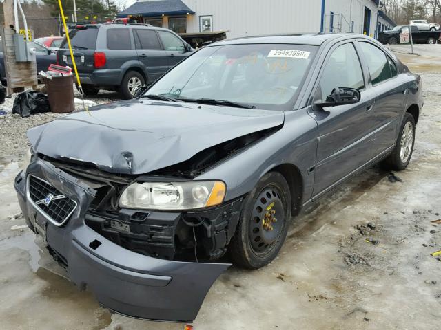 YV1RH592052456359 - 2005 VOLVO S60 2.5T GRAY photo 2