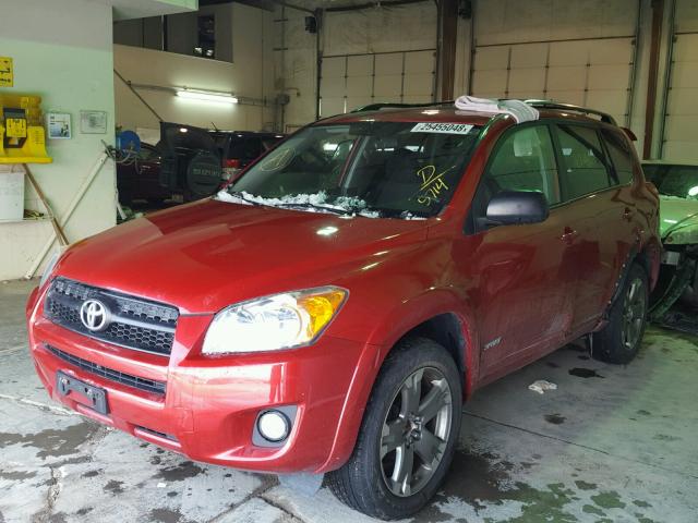 2T3RF4DV5AW075714 - 2010 TOYOTA RAV4 SPORT RED photo 2