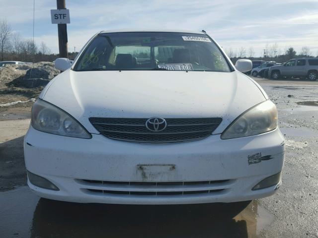 4T1BE30K13U203548 - 2003 TOYOTA CAMRY LE WHITE photo 9