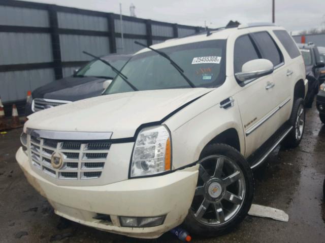 1GYFK63838R265215 - 2008 CADILLAC ESCALADE L CREAM photo 2