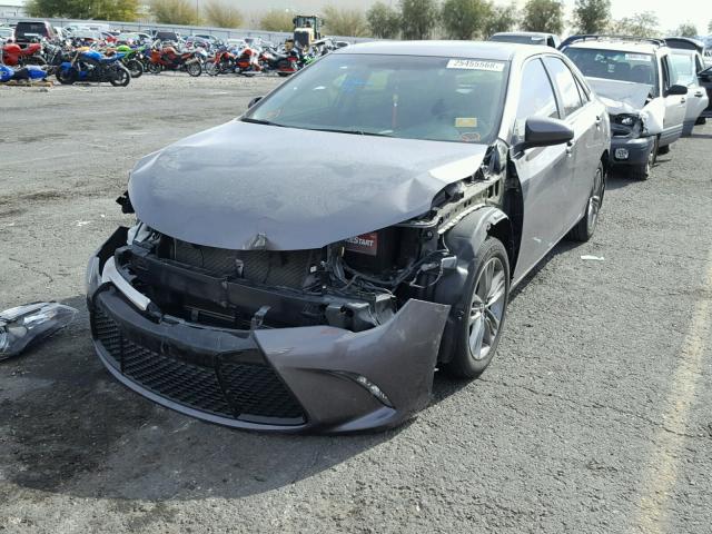 4T1BF1FK9GU519410 - 2016 TOYOTA CAMRY LE GRAY photo 2