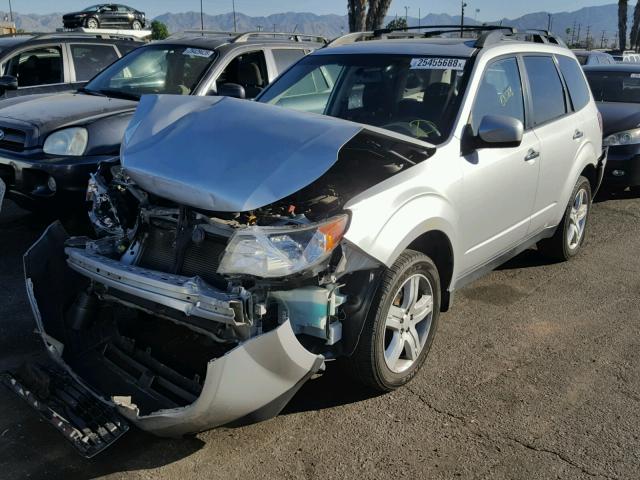 JF2SH6CC9AH908347 - 2010 SUBARU FORESTER 2 SILVER photo 2