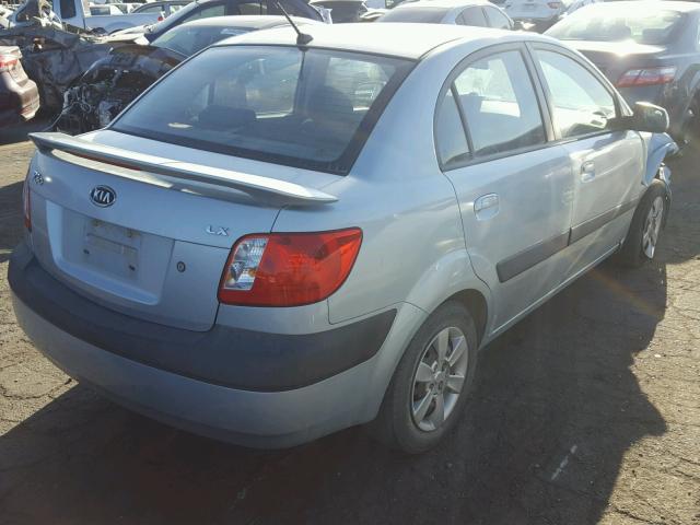 KNADE123176216590 - 2007 KIA RIO BASE SILVER photo 4