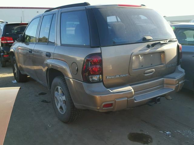 1GNDS13S232184839 - 2003 CHEVROLET TRAILBLAZE BROWN photo 3