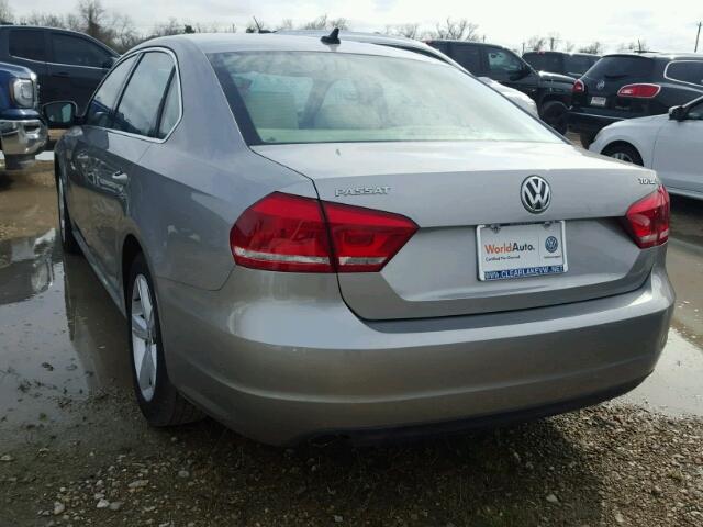 1VWBN7A34DC118873 - 2013 VOLKSWAGEN PASSAT SE GRAY photo 3