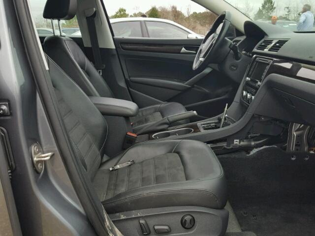 1VWCV7A32FC077523 - 2015 VOLKSWAGEN PASSAT SEL GRAY photo 5