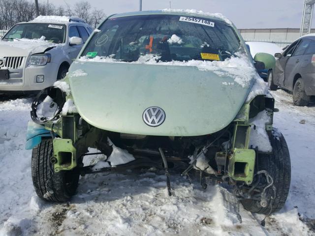 3VWBK21C81M443015 - 2001 VOLKSWAGEN NEW BEETLE 绿色 照片 9