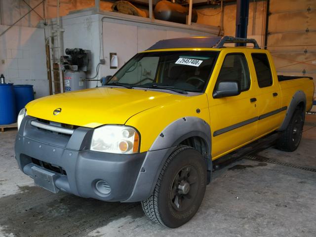 1N6ED29X52C318393 - 2002 NISSAN FRONTIER C YELLOW photo 2