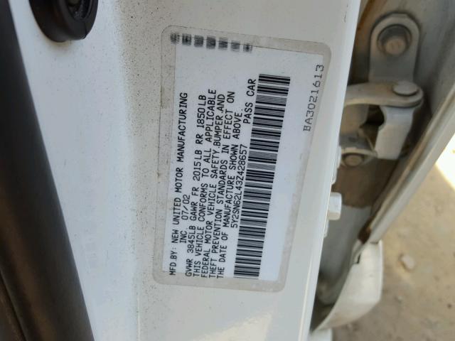 5Y2SN62L43Z428657 - 2003 PONTIAC VIBE GT WHITE photo 10