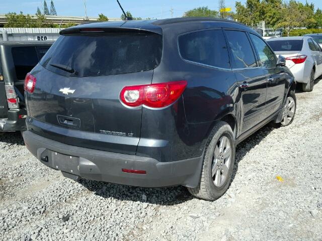 1GNKRGED6BJ336792 - 2011 CHEVROLET TRAVERSE L GRAY photo 4